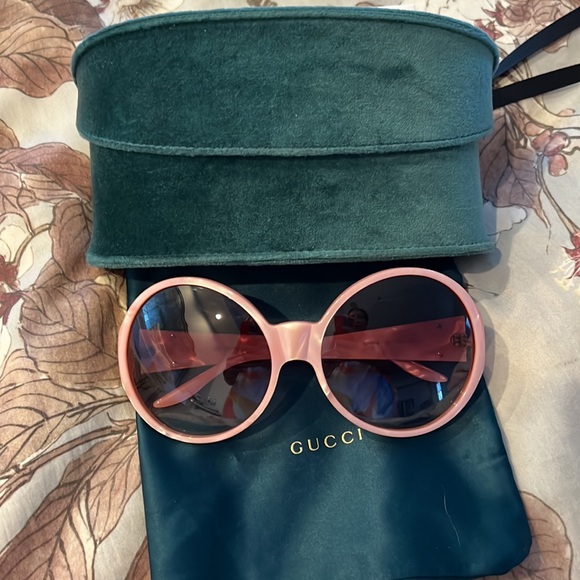 Gucci round frame light pink 2023 sunglasses excellent condition - Picture 3 of 6